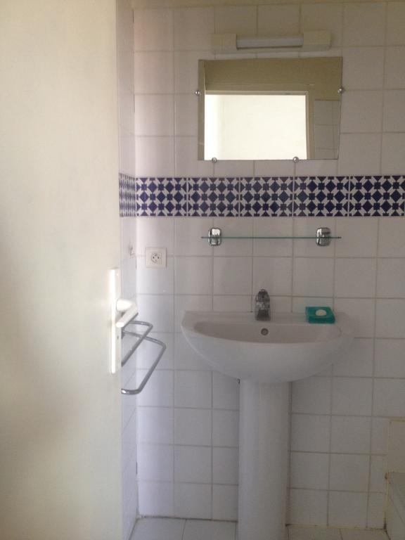 Minori Hotel Монпелие Стая снимка